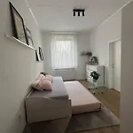 Central Appartment Waschmaschine